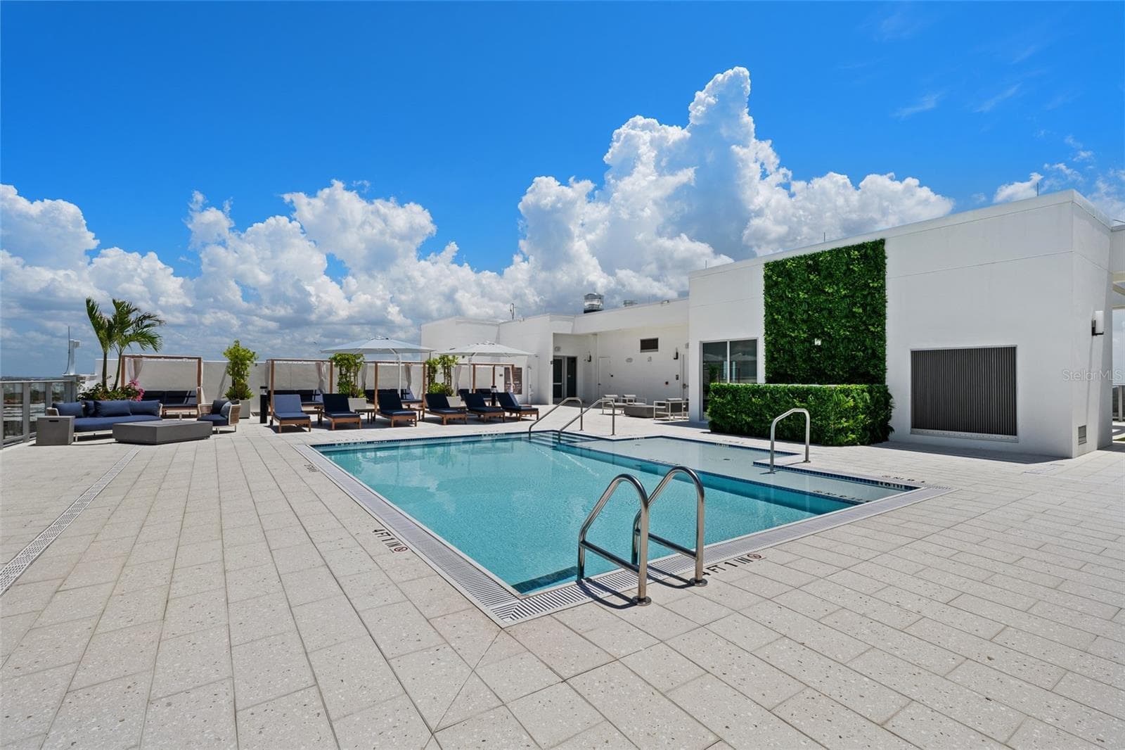 Condominium at 5713 BOWEN DANIEL DR. #1506, TAMPA, photo 60 of 96