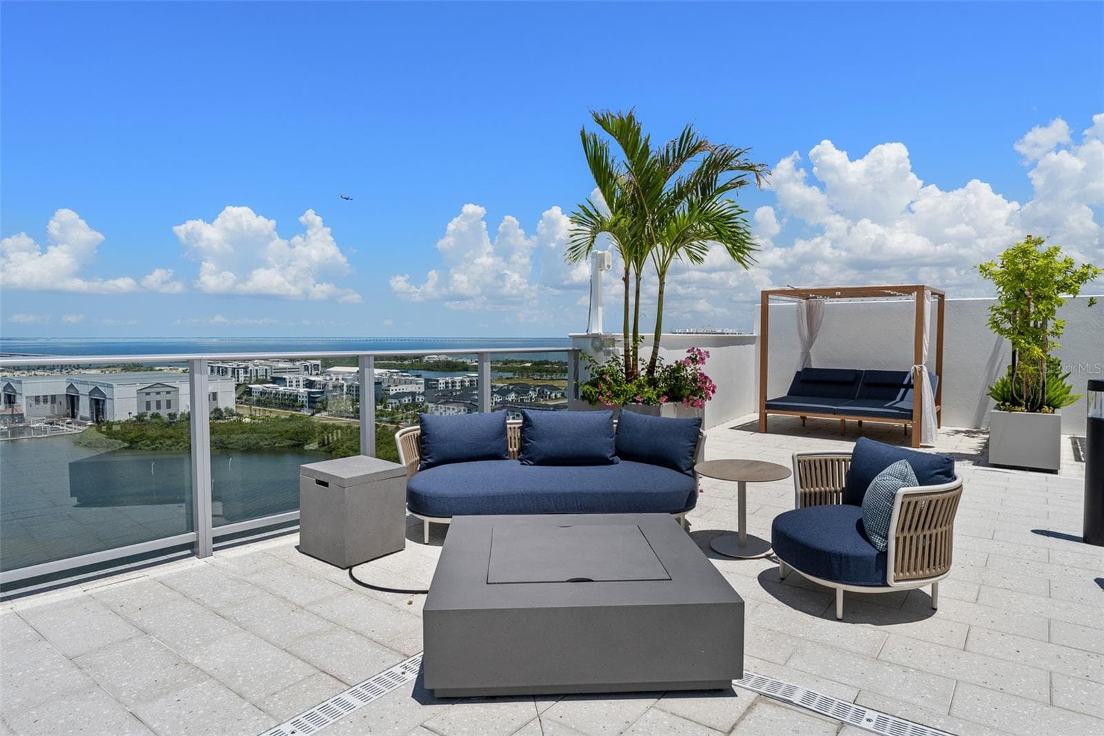 Condominium at 5713 BOWEN DANIEL DR. #1506, TAMPA, photo 61 of 96