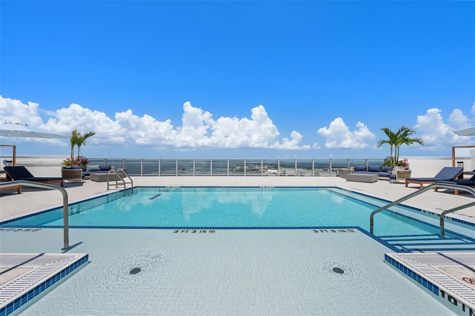 Condominium at 5713 BOWEN DANIEL DR. #1506, TAMPA, photo 63 of 96