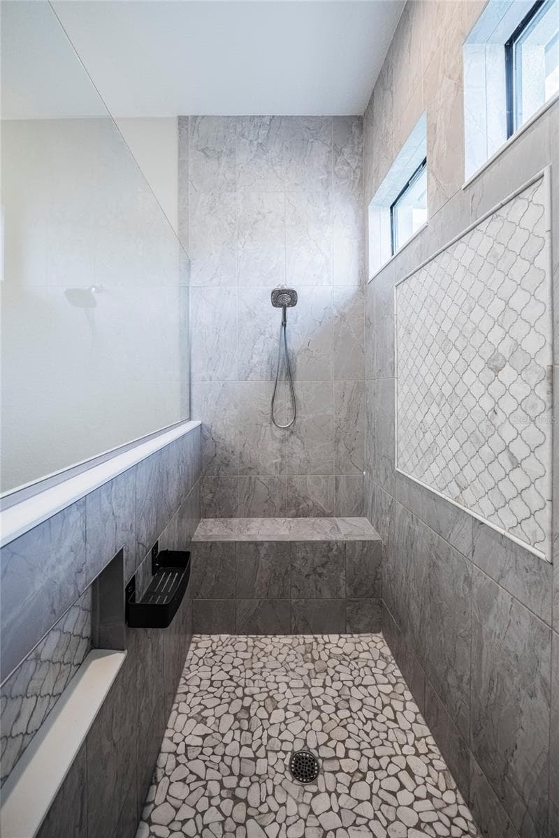 Primary Bathroom - 6545 EMERALD WOODS LN, LAKELAND