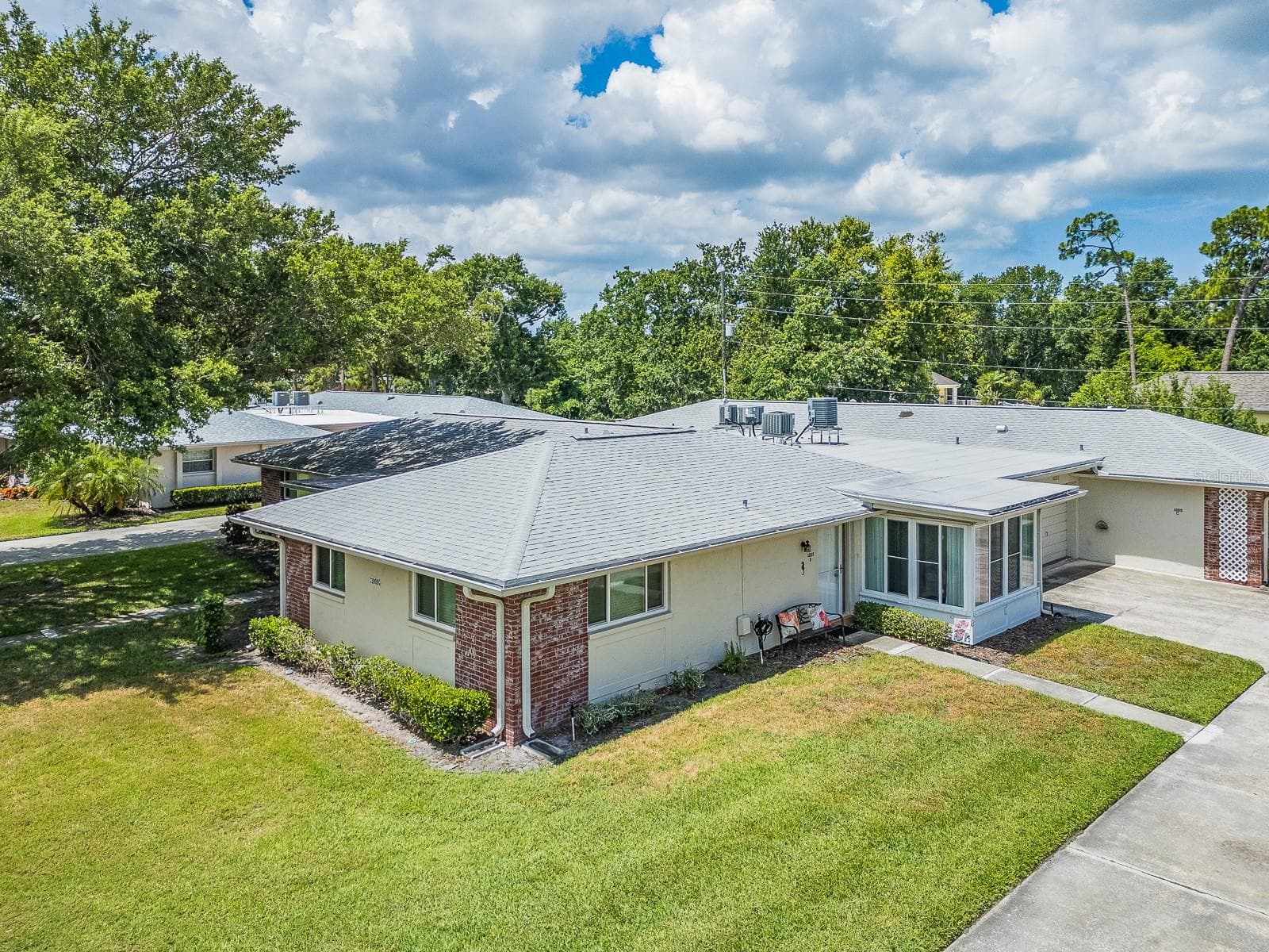 Villa at 1009 QUEEN ANNE DR #B, PALM HARBOR, photo 2 of 27
