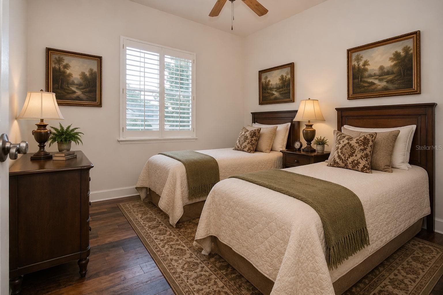 Single Family Residence at 905 SQUARE LAKE DR, BARTOW, photo 27 of 47