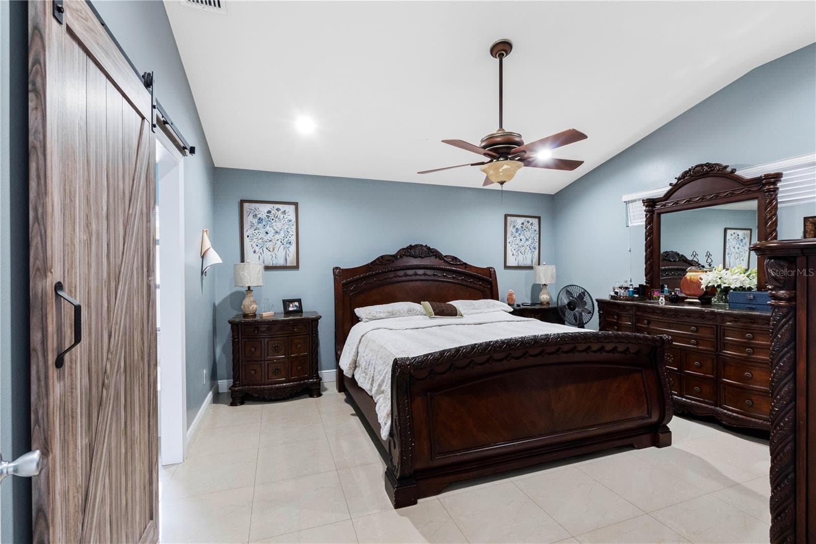 Single Family Residence at 3306 PIN OAK LN, TAMPA, photo 25 of 54