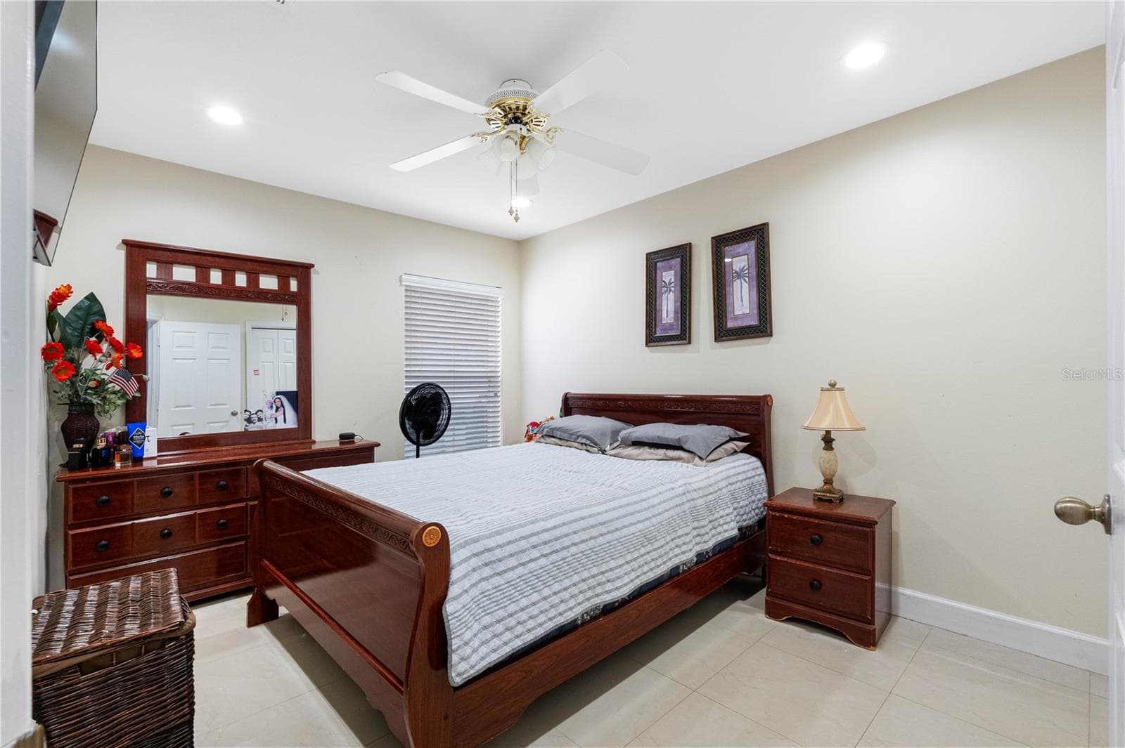 Single Family Residence at 3306 PIN OAK LN, TAMPA, photo 32 of 54
