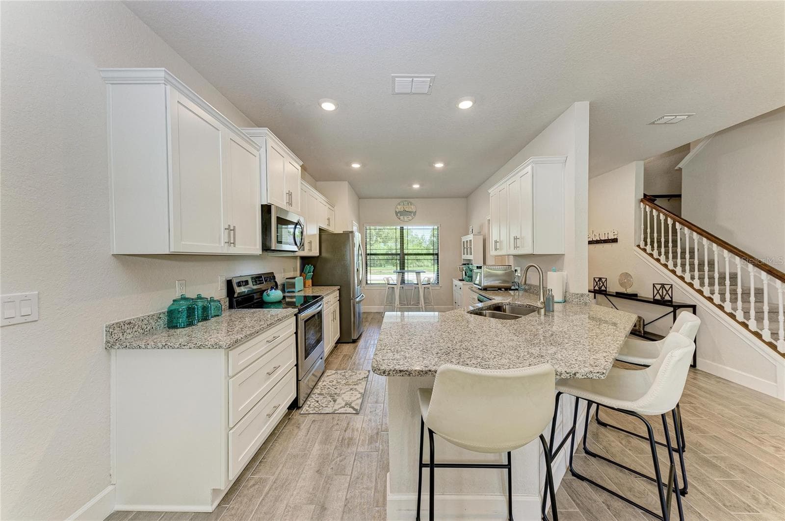 Kitchen - 9507 43RD CT E, PARRISH