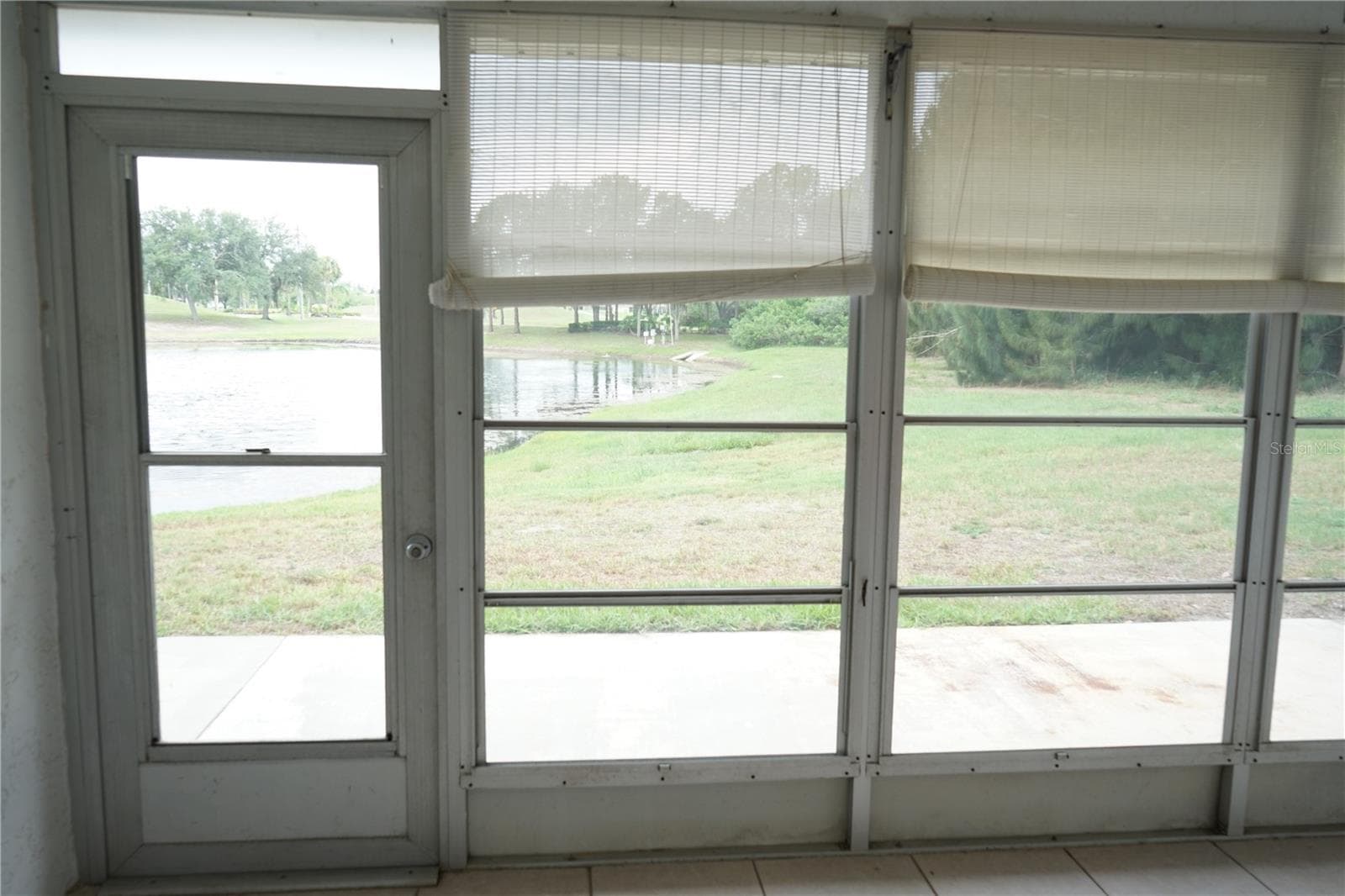 Condominium at 424 LAKE POINT CT #5A, SUN CITY CENTER, photo 17 of 40