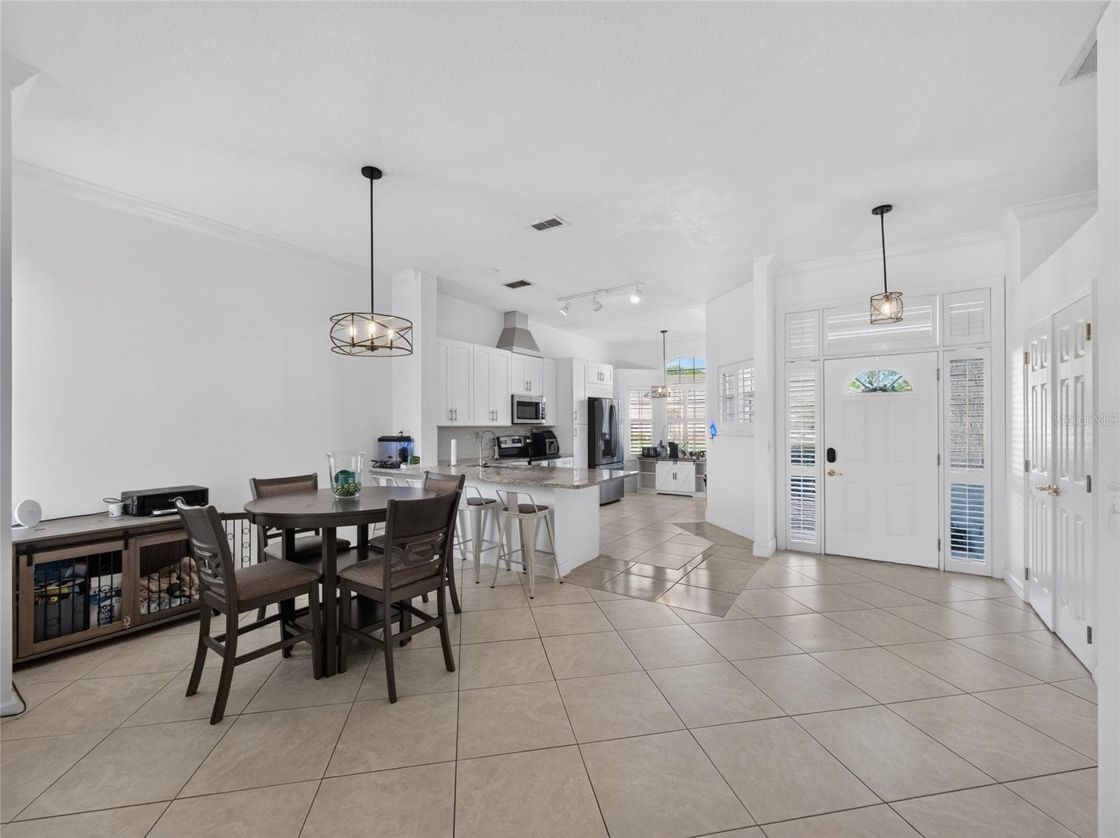 Single Family Residence at 14435 WINDCHIME LN, ORLANDO, photo 12 of 48