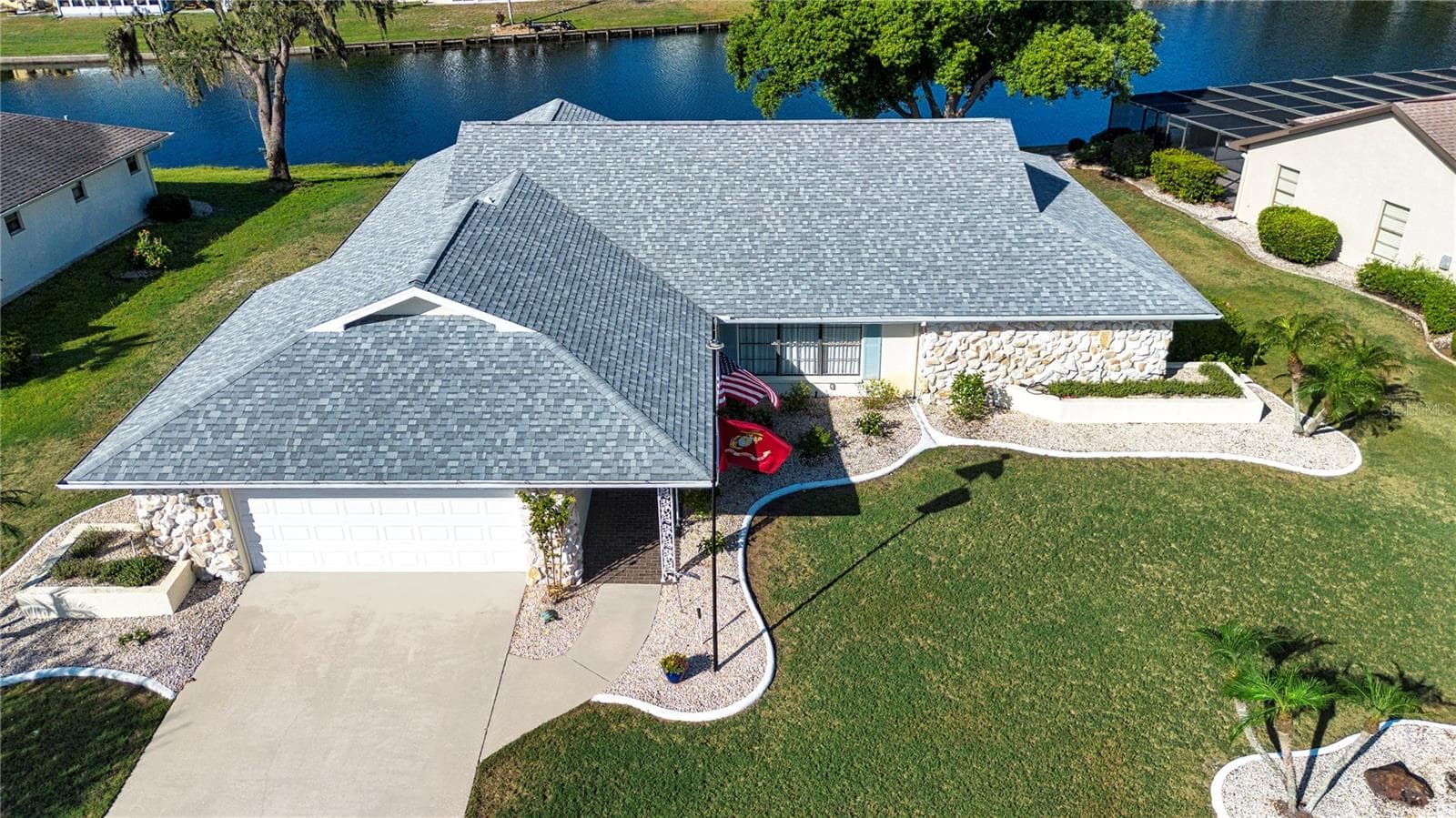 Front - 2016 E VIEW DR, SUN CITY CENTER