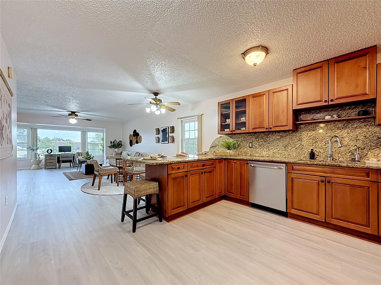 Condominium at 1900 68TH ST N #301, ST PETERSBURG, photo 5 of 30
