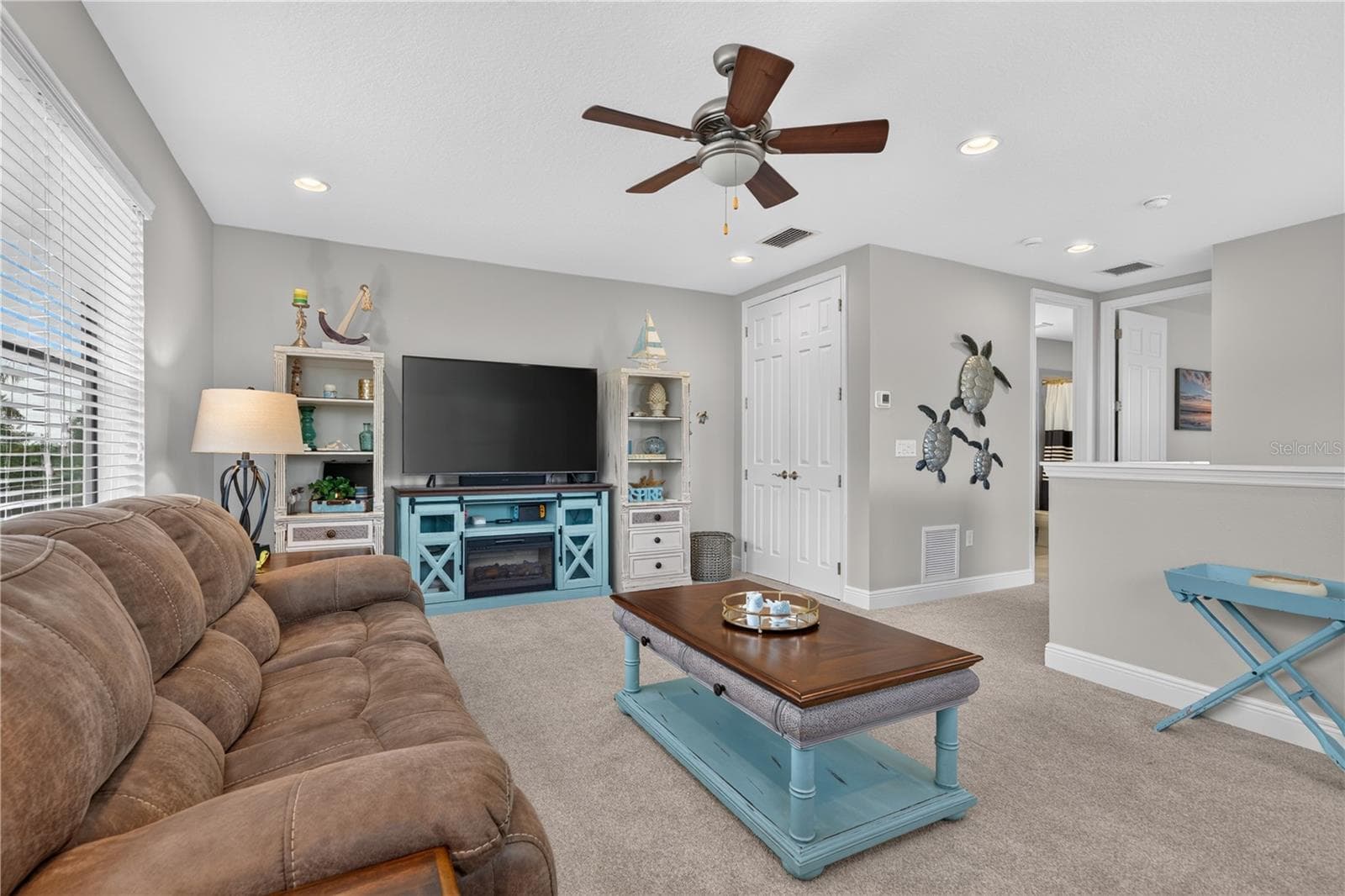 Single Family Residence at 8276 LARKSPUR CIR, SARASOTA, photo 27 of 39