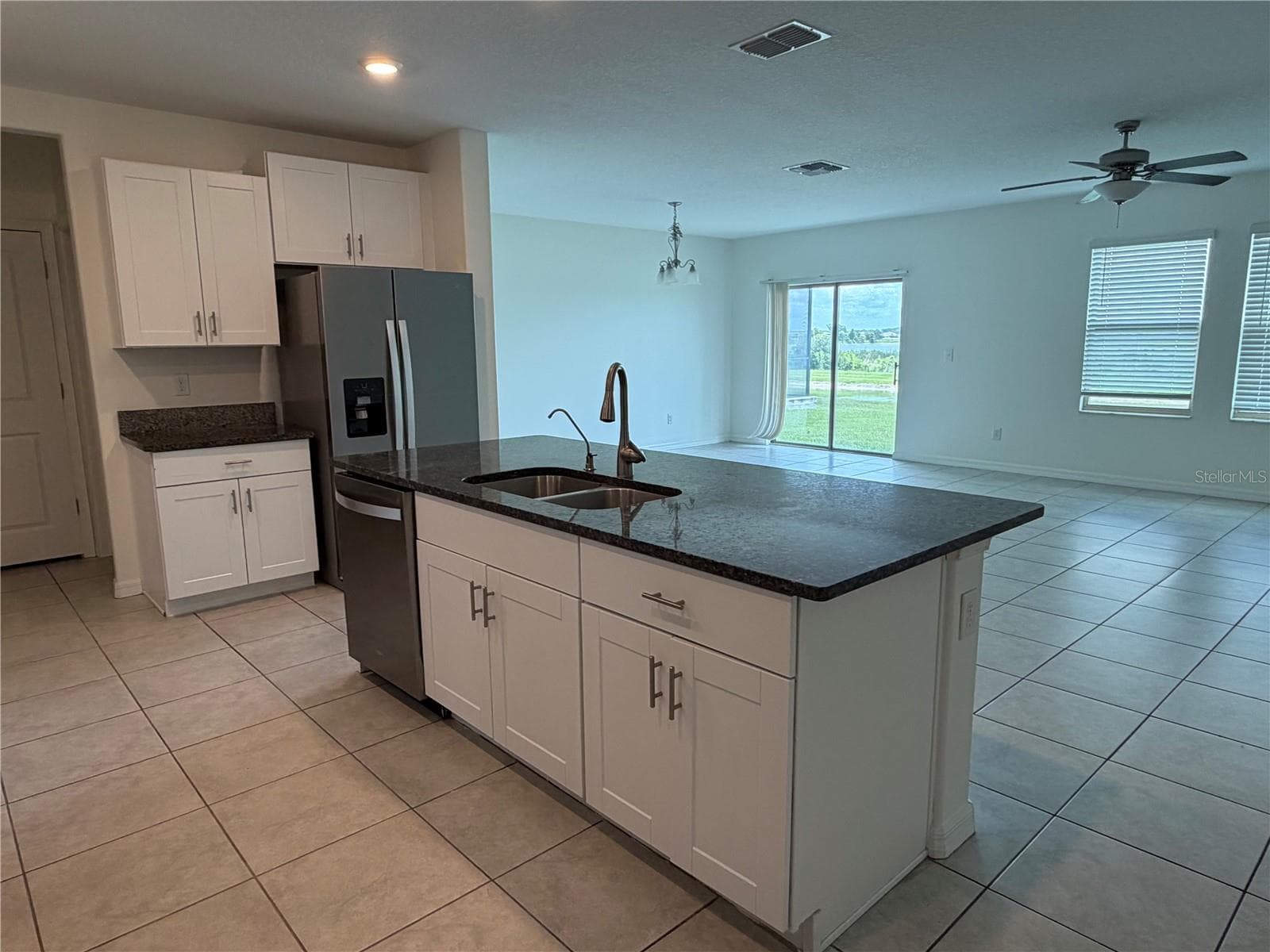 Single Family Residence at 31823 SUN KETTLE LOOP, WESLEY CHAPEL, photo 10 of 38