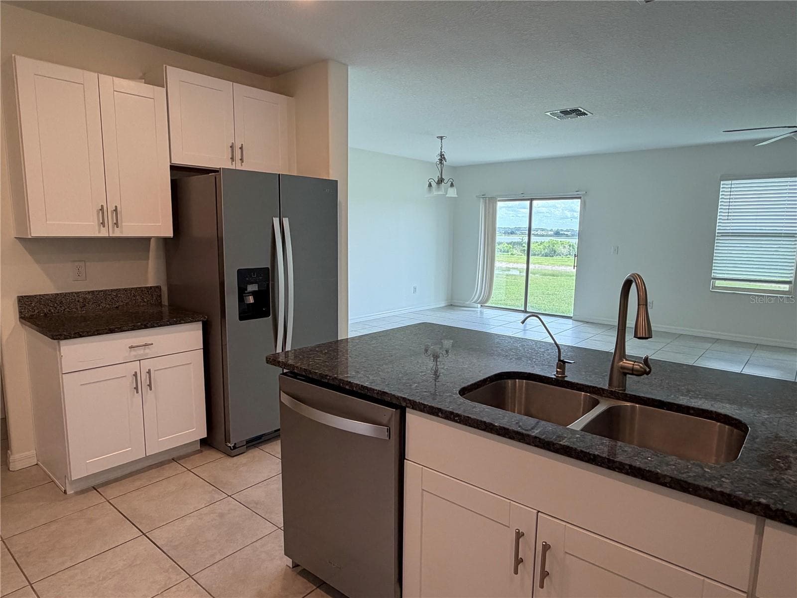 Single Family Residence at 31823 SUN KETTLE LOOP, WESLEY CHAPEL, photo 11 of 38
