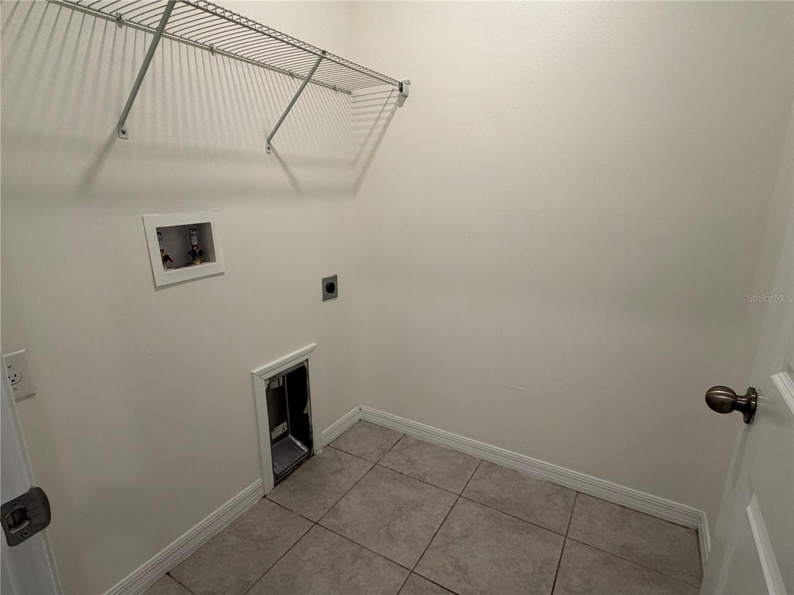 Single Family Residence at 31823 SUN KETTLE LOOP, WESLEY CHAPEL, photo 15 of 38