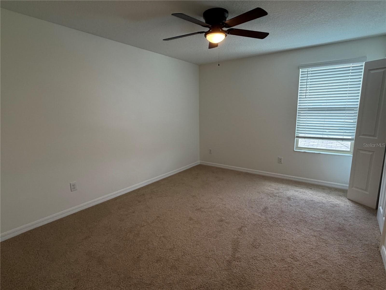 Single Family Residence at 31823 SUN KETTLE LOOP, WESLEY CHAPEL, photo 33 of 38