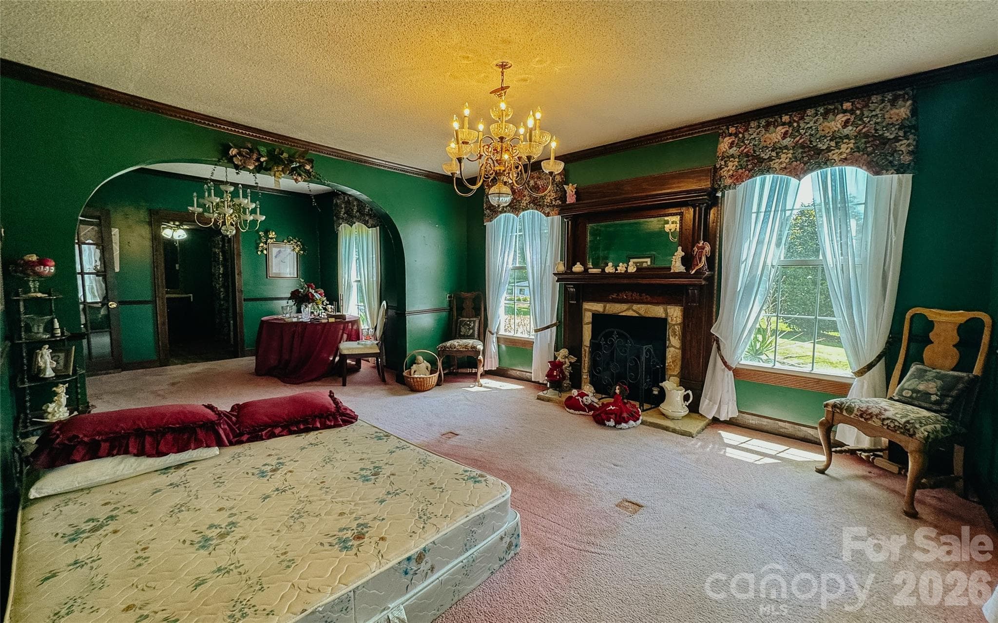 Single Family Residence at 401 S Gold Branch Road, Richfield, photo 7 of 42