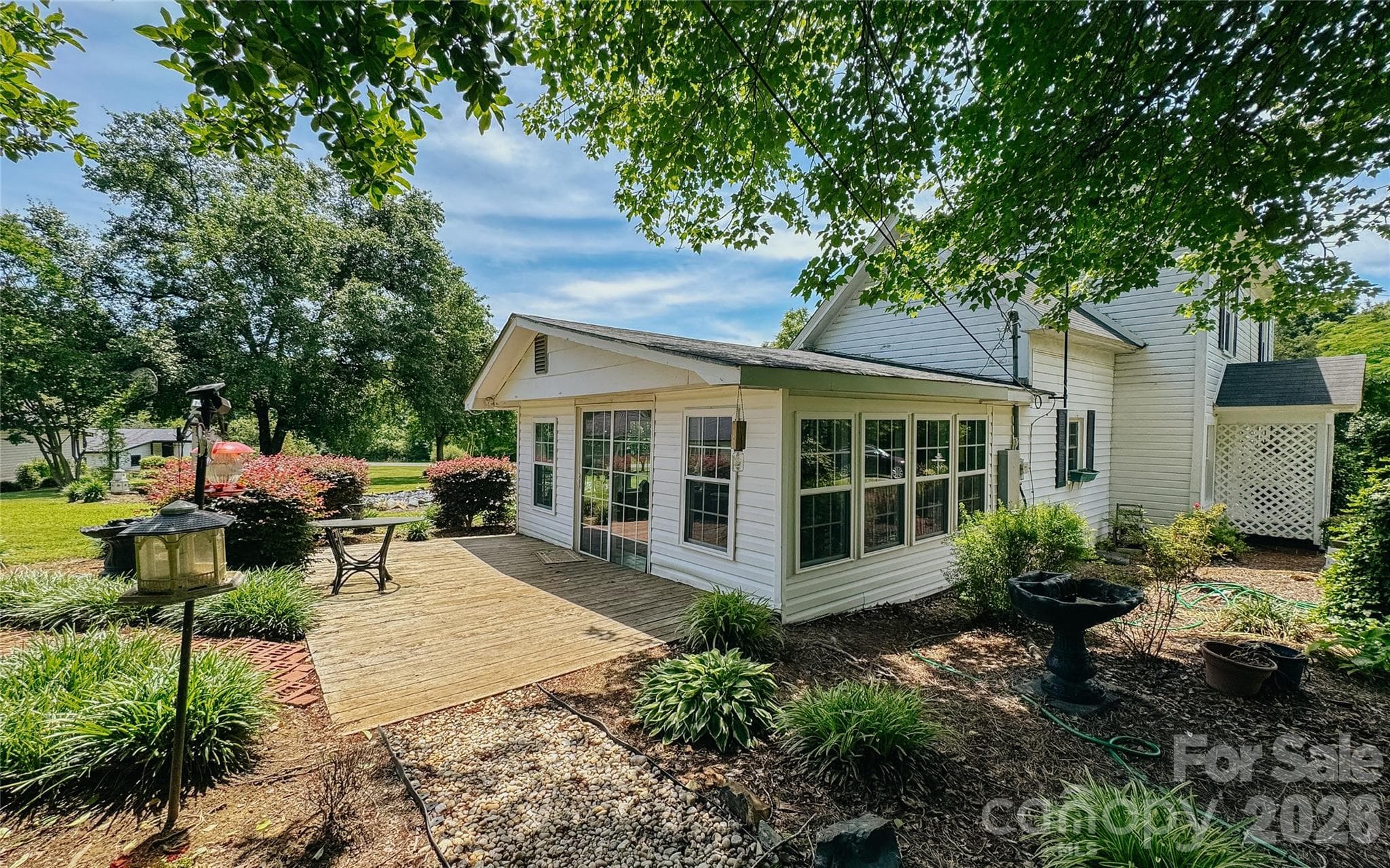 Single Family Residence at 401 S Gold Branch Road, Richfield, photo 22 of 42