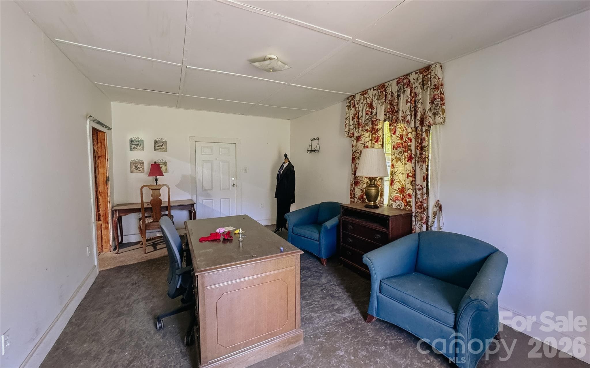 Single Family Residence at 401 S Gold Branch Road, Richfield, photo 28 of 42