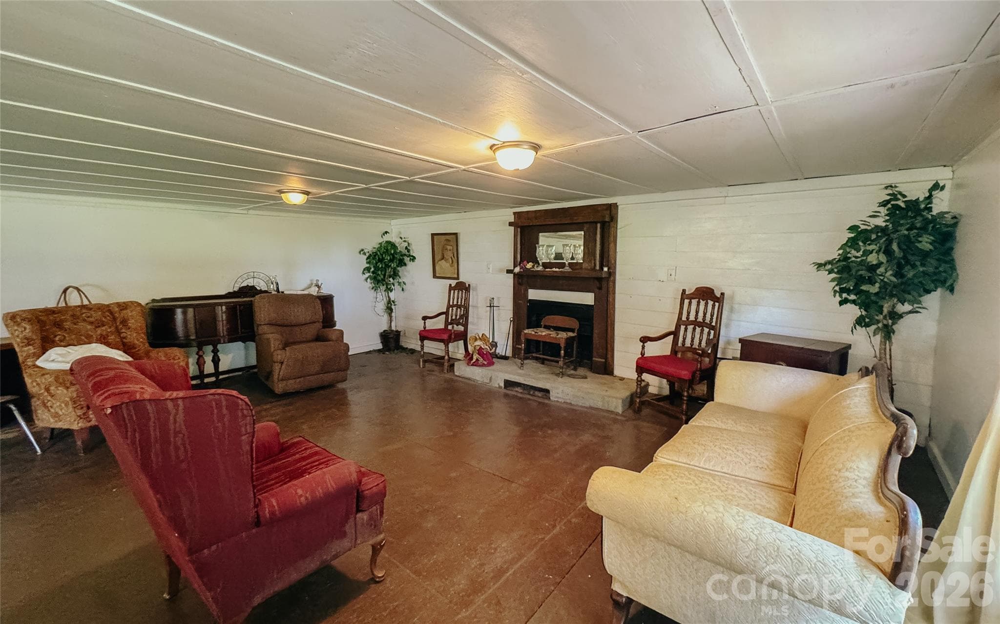 Single Family Residence at 401 S Gold Branch Road, Richfield, photo 33 of 42