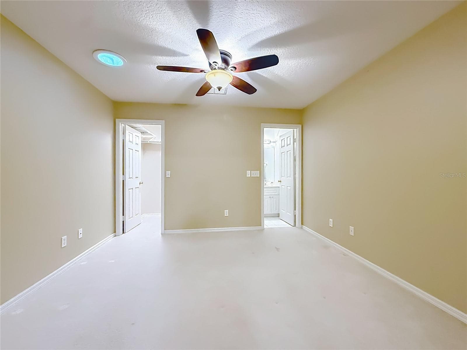 Single Family Residence at 11363 SE 177TH LN, SUMMERFIELD, photo 38 of 83