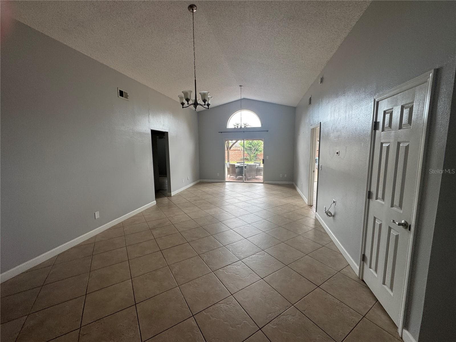 Living Room - 2986 STILLWATER DR, KISSIMMEE