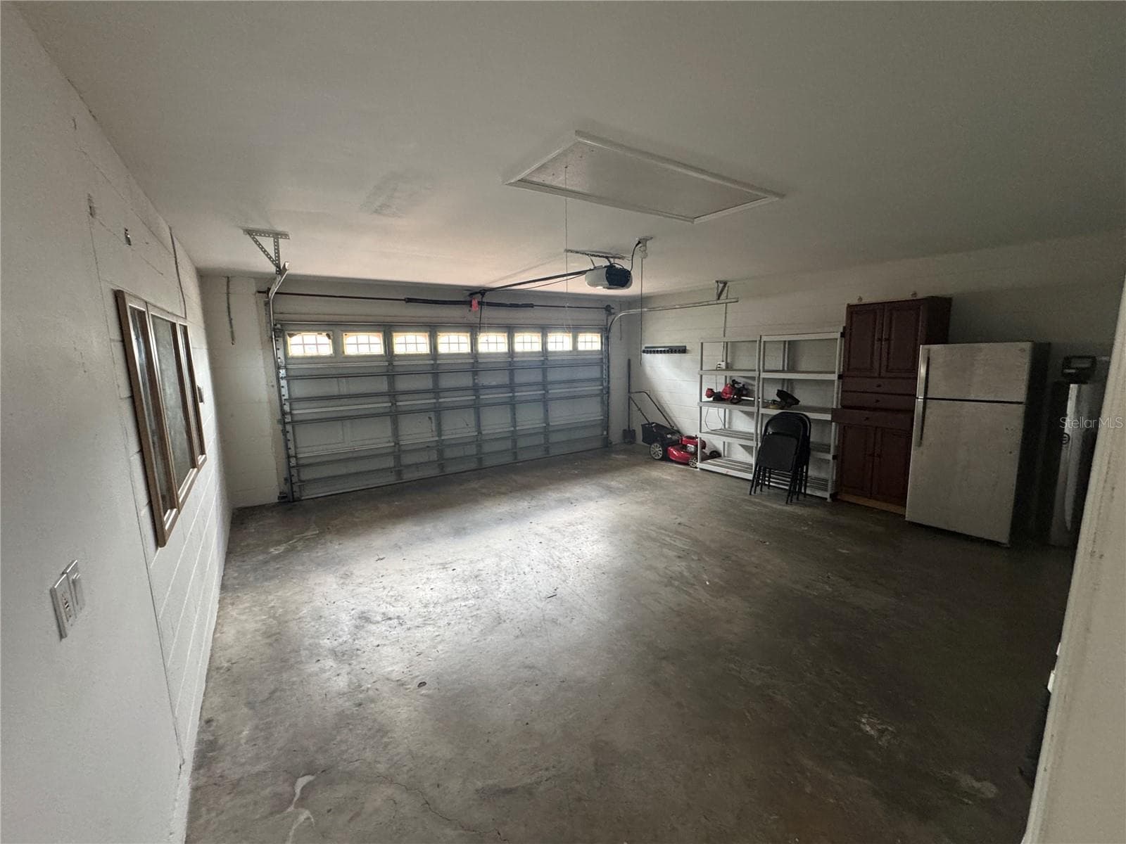 Garage - 2986 STILLWATER DR, KISSIMMEE