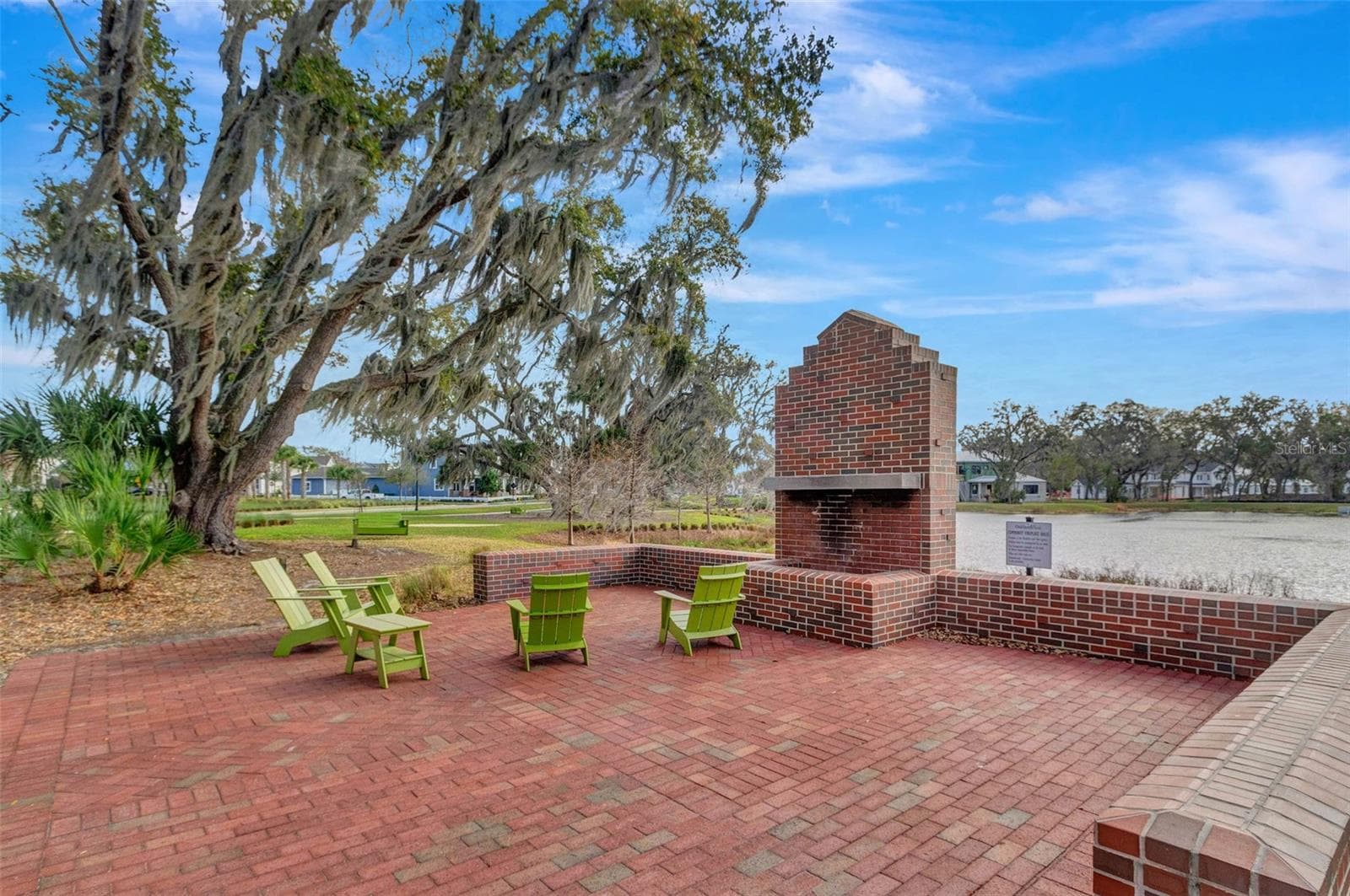 Community Fire Pit - 844 OAKLAND PARK BLVD, WINTER GARDEN