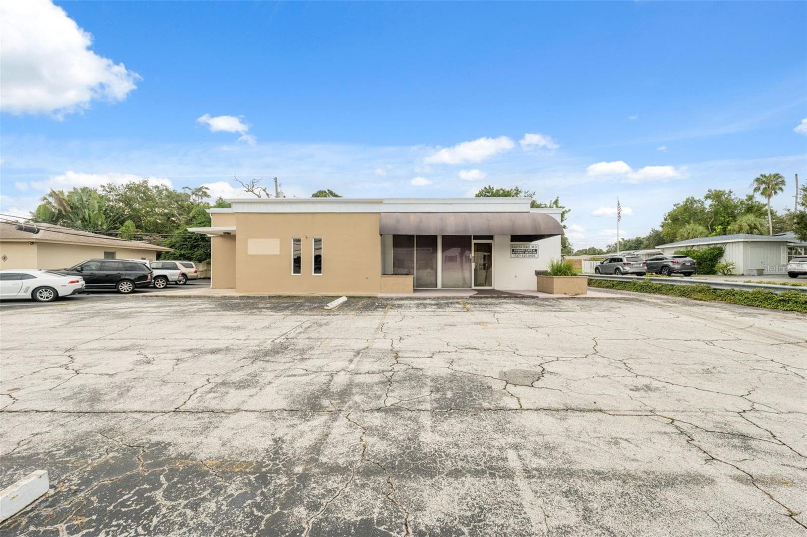 Office at 2101 INDIAN ROCKS RD S, LARGO, photo 2 of 42