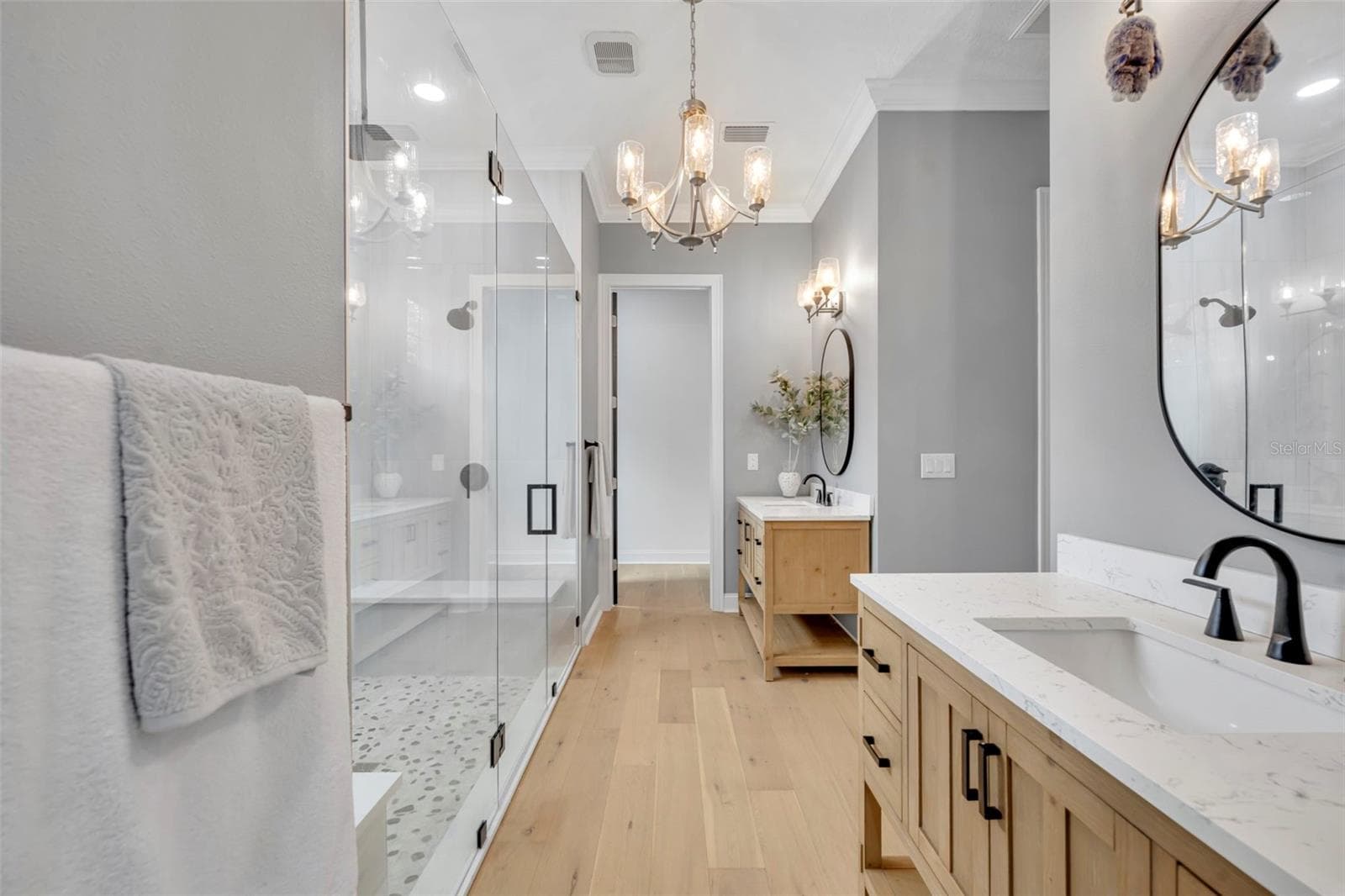 First Floor Primary Bathroom - 807 OAK SHADOWS RD, CELEBRATION