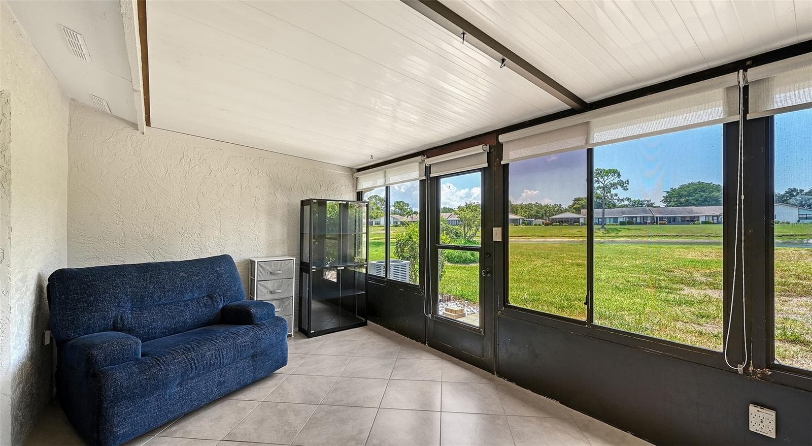 Condominium at 6129 HERITAGE LN W #6129, BRADENTON, photo 3 of 33