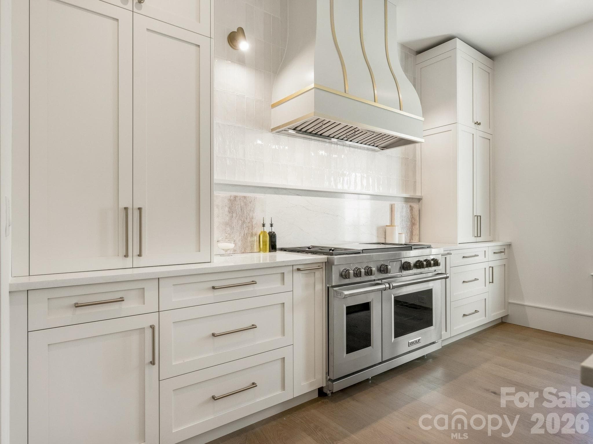Single Family Residence at 3240 Sunset Drive, Charlotte, photo 13 of 45