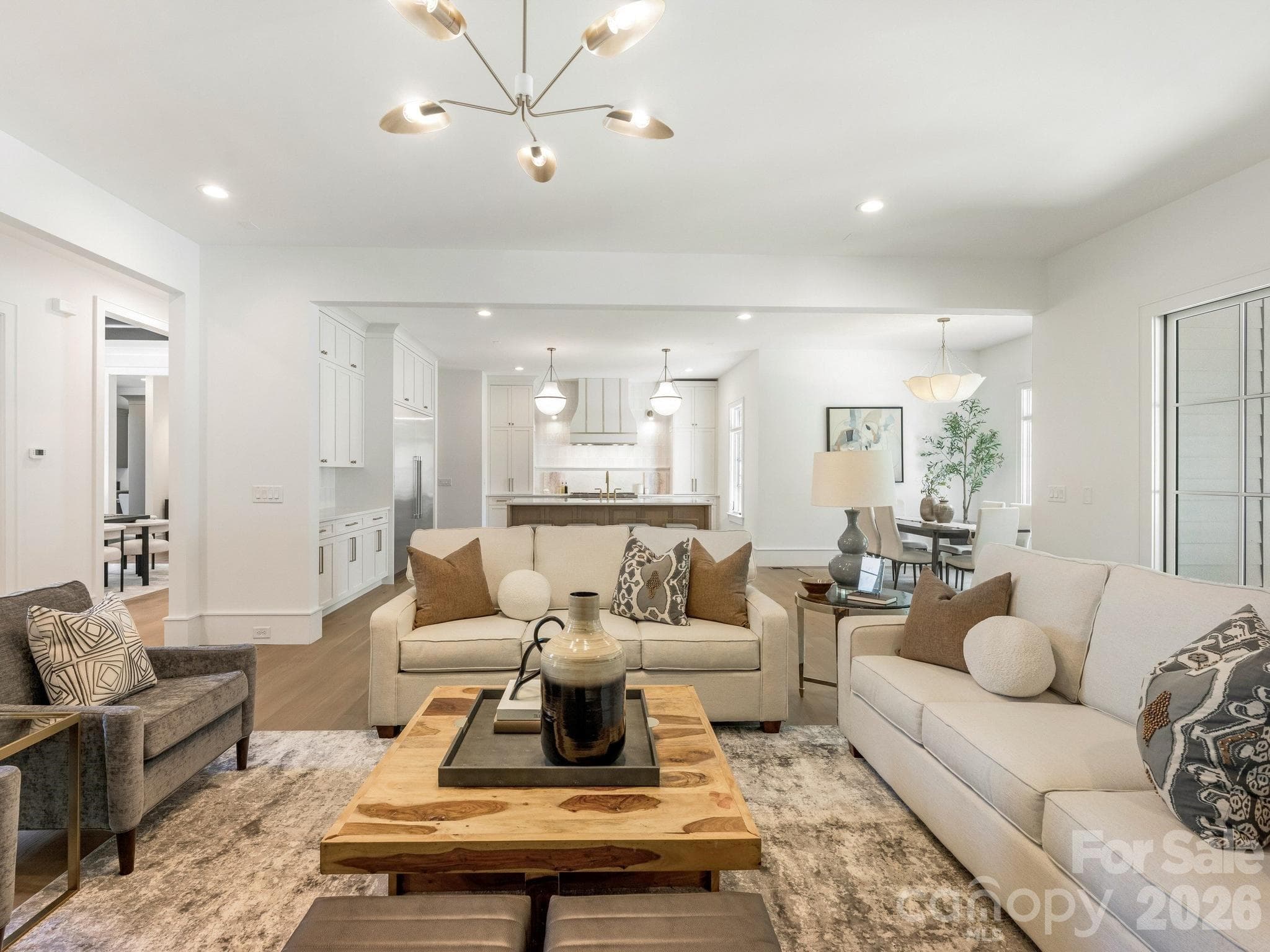 Single Family Residence at 3240 Sunset Drive, Charlotte, photo 16 of 45
