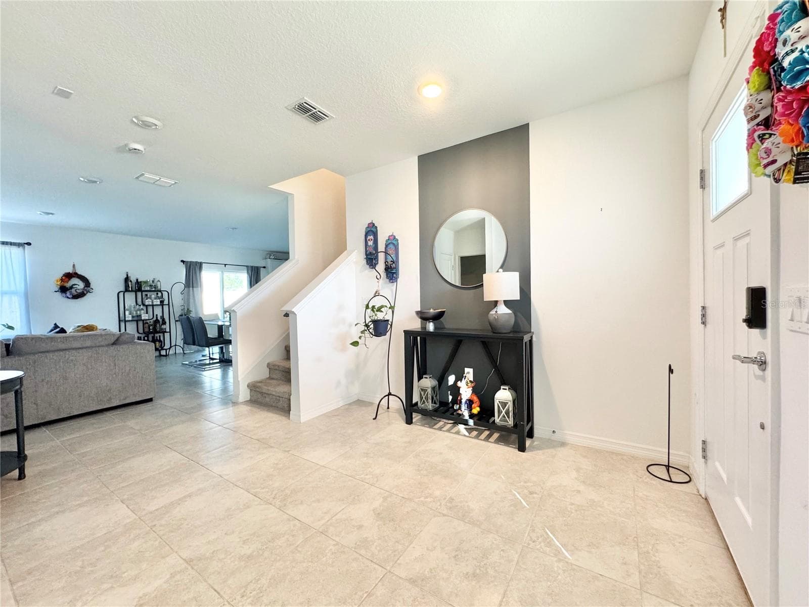 Foyer - 557 PINE TREE BLVD, LAKE ALFRED