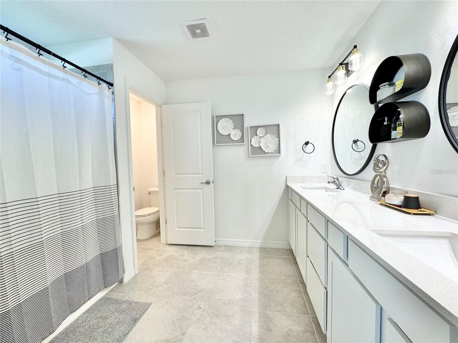 En Suite - 557 PINE TREE BLVD, LAKE ALFRED