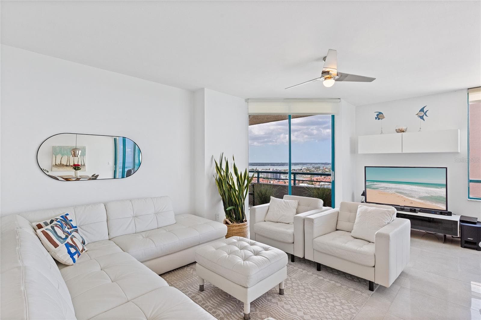 Condominium at 1520 GULF BLVD #1807, CLEARWATER BEACH, photo 13 of 52
