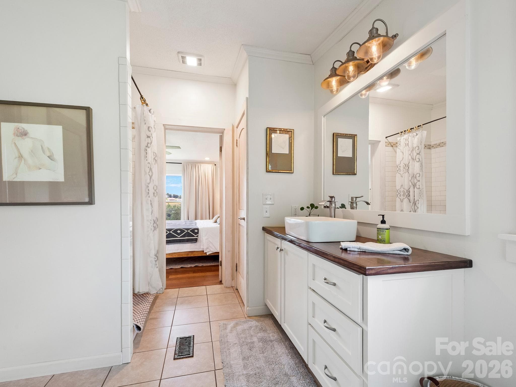 Primary bathroom ensuite - 1541 Sandy Springs Road, Rutherfordton