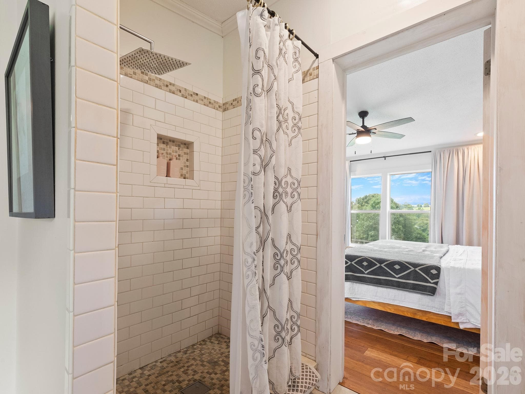 Shower in the primary bathroom - 1541 Sandy Springs Road, Rutherfordton