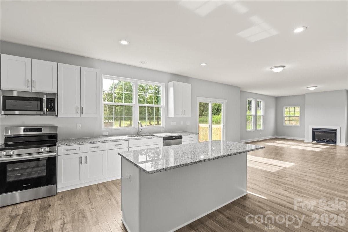 Single Family Residence at 1026 Heath Helms Road, Monroe, photo 18 of 48