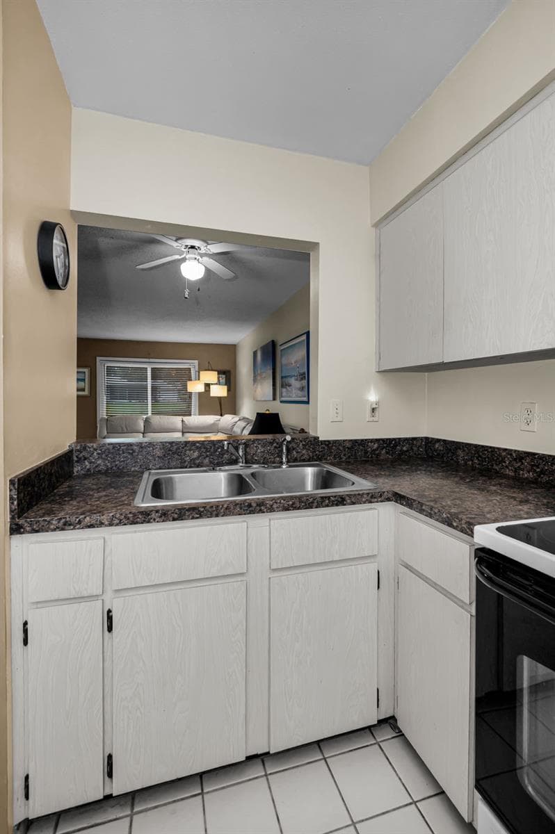 Villa at 3097 MISSION GROVE DR, PALM HARBOR, photo 20 of 98
