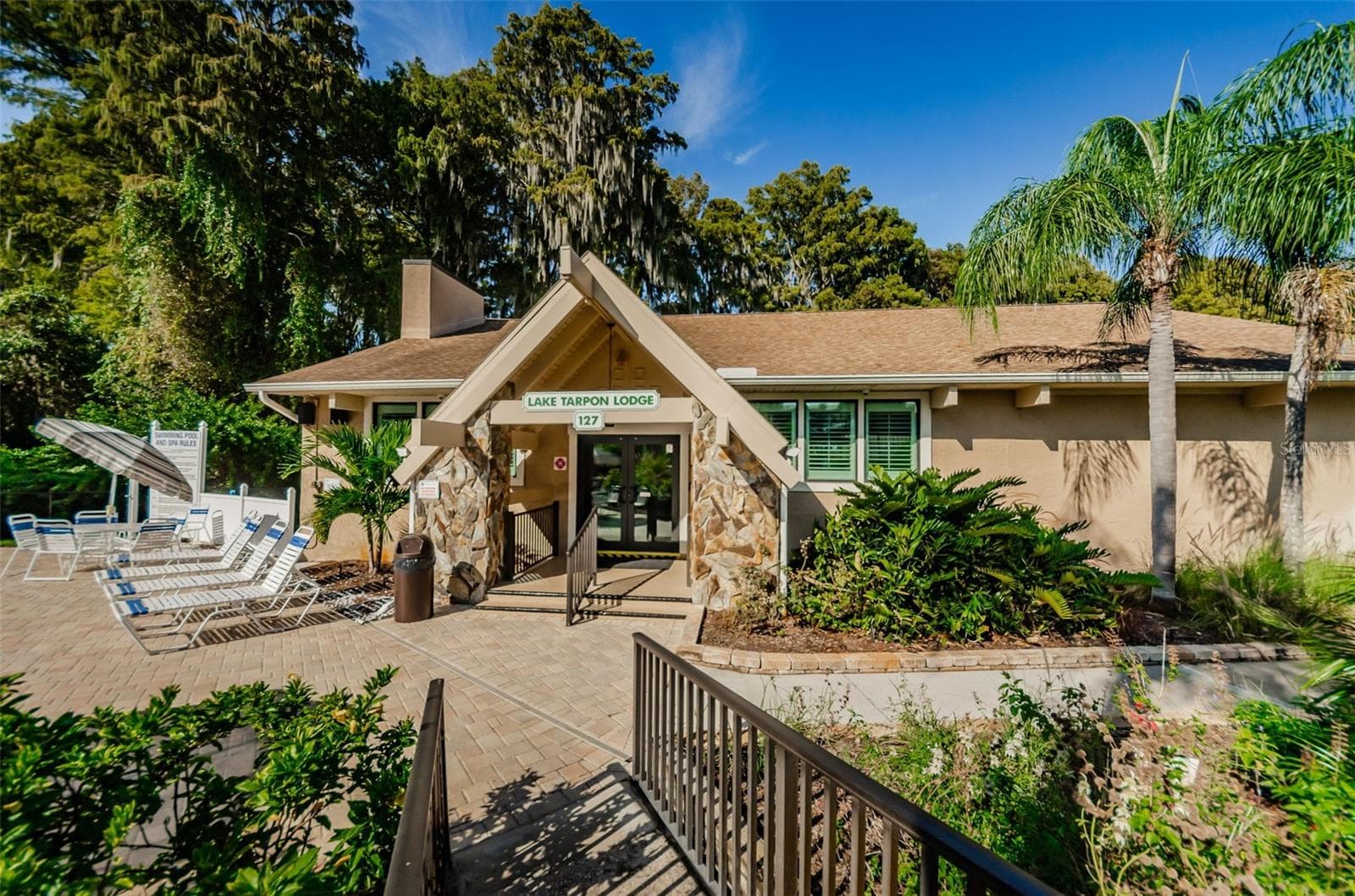 The Lodge on Lake Tarpon - 3097 MISSION GROVE DR, PALM HARBOR