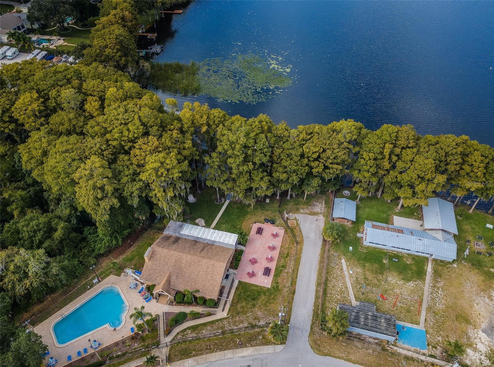 The Lodge on Lake Tarpon - 3097 MISSION GROVE DR, PALM HARBOR