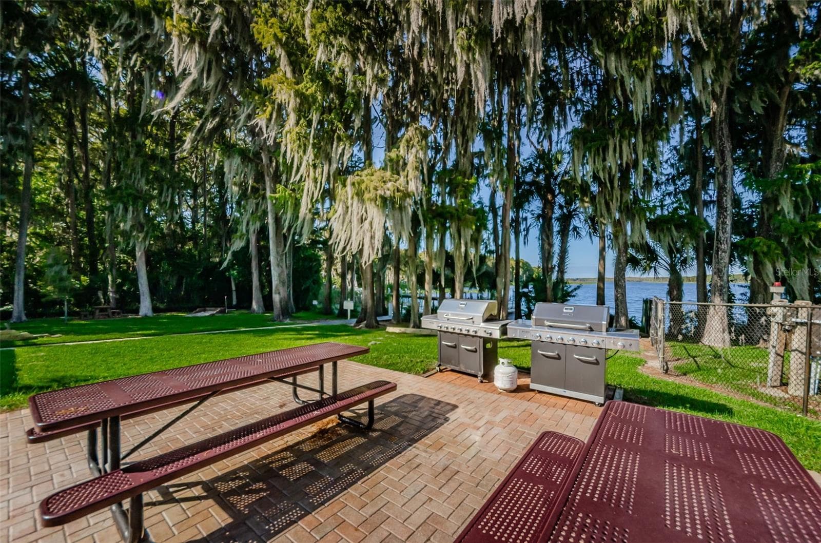 The Lodge on Lake Tarpon - 3097 MISSION GROVE DR, PALM HARBOR