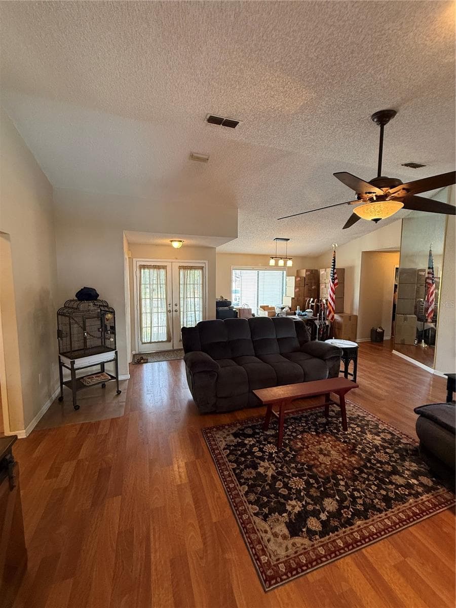 Single Family Residence at 9231 ELDRIDGE RD, SPRING HILL, photo 3 of 14