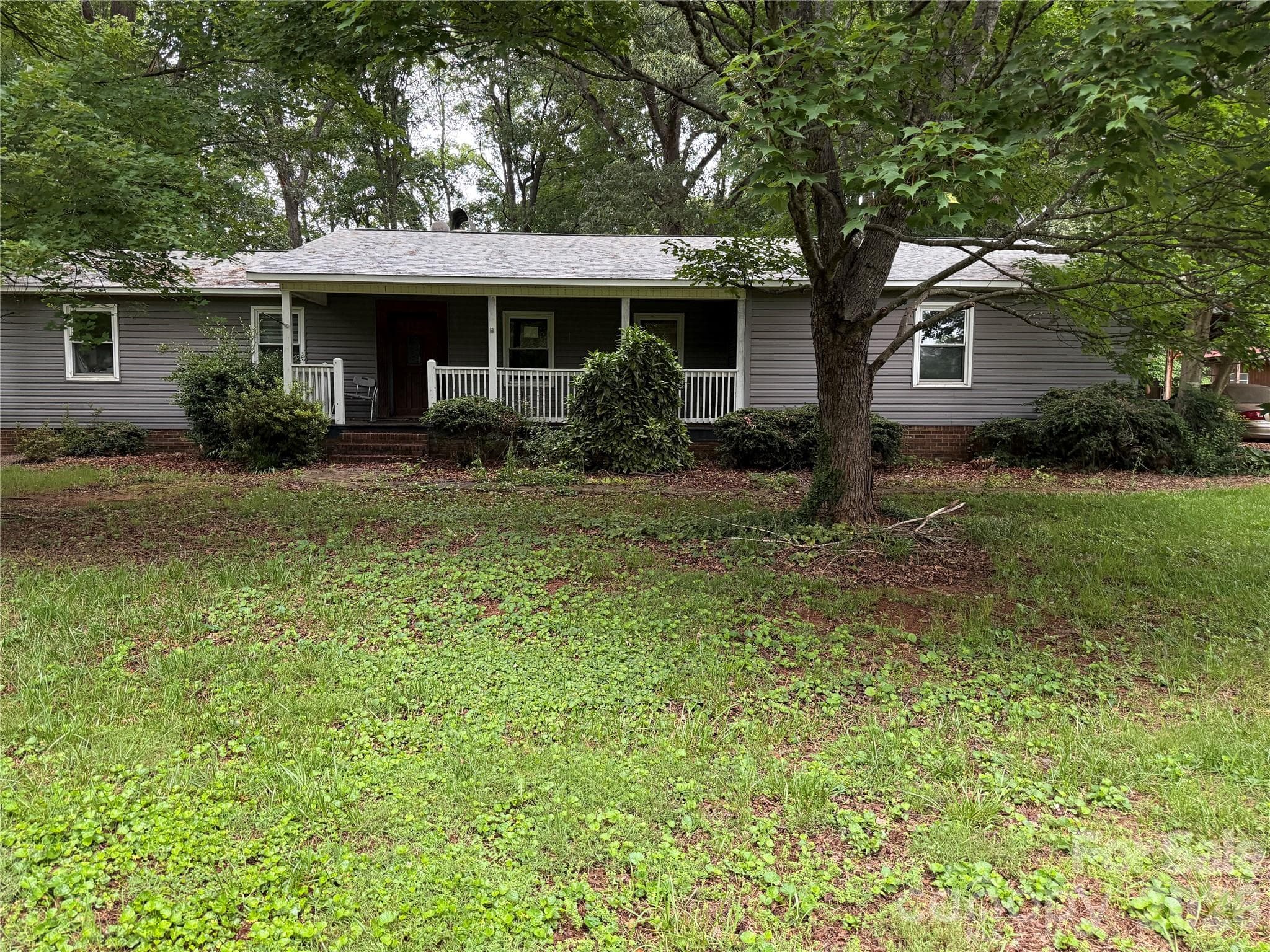 Single Family Residence at Statesville, photo 2 of 22