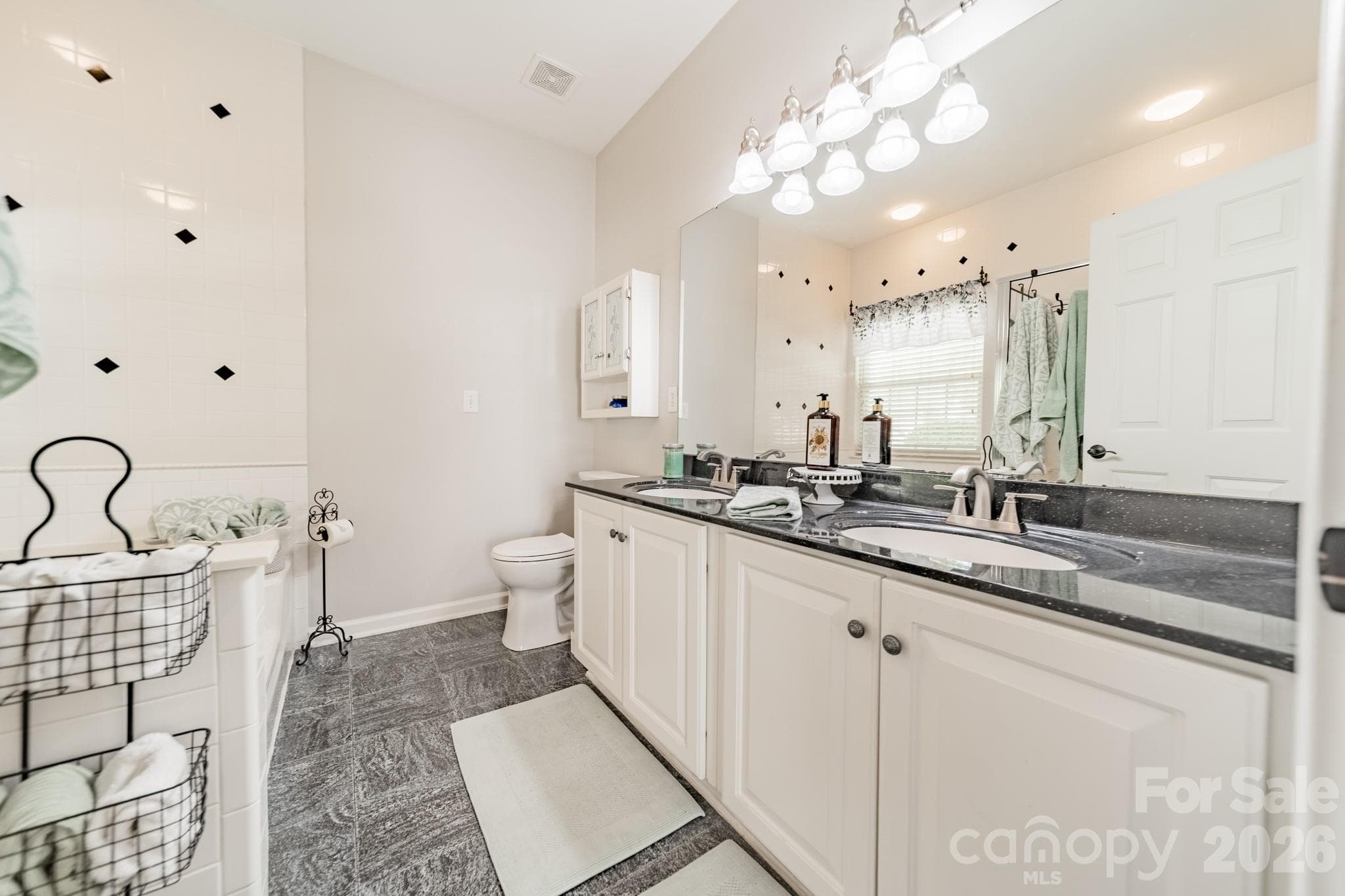 Single Family Residence at Charlotte, photo 17 of 30