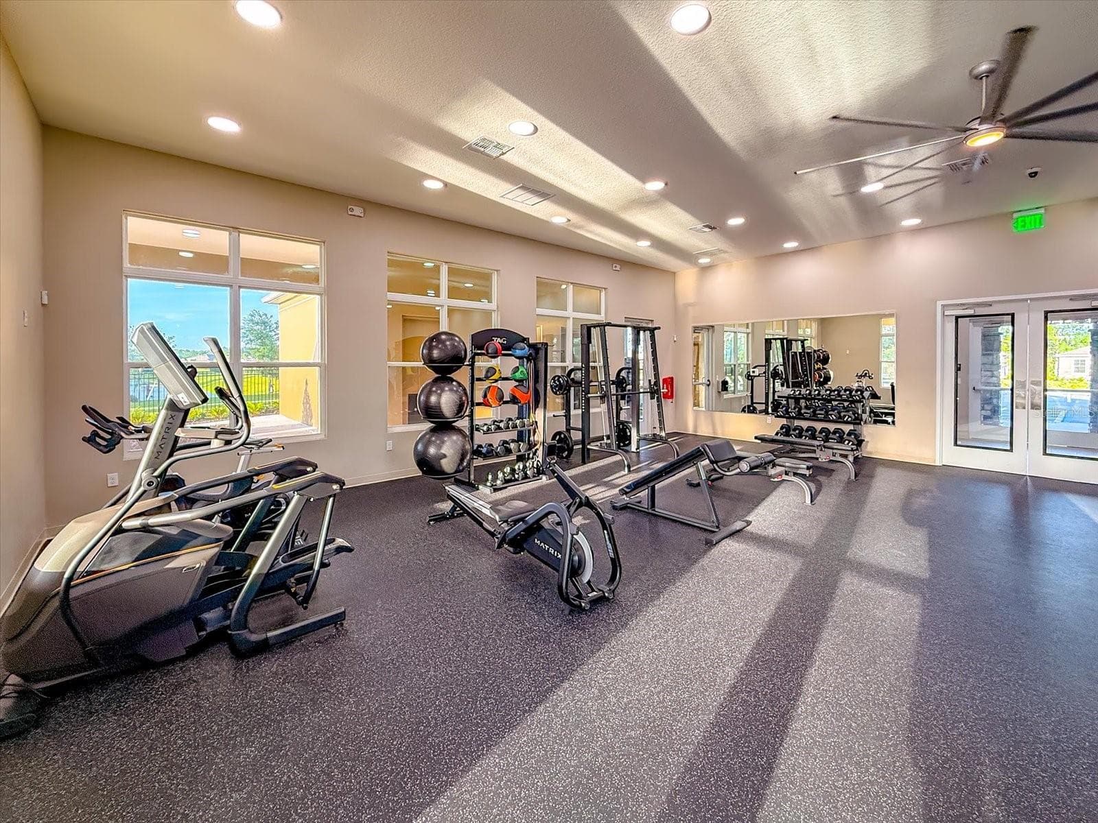 Single Family Residence at 345 E MERIMONT LN, ORMOND BEACH, photo 66 of 91
