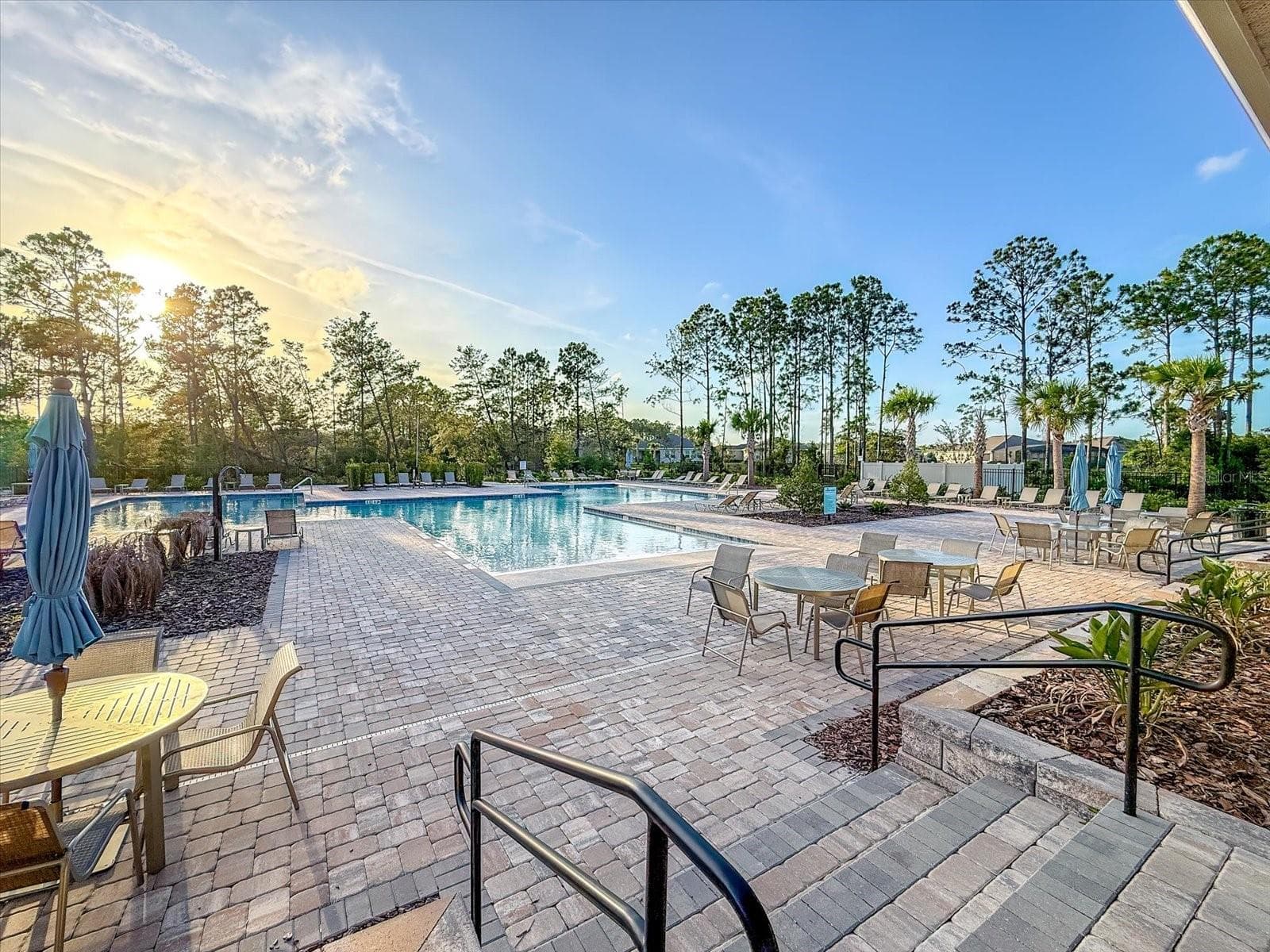 Single Family Residence at 345 E MERIMONT LN, ORMOND BEACH, photo 72 of 91