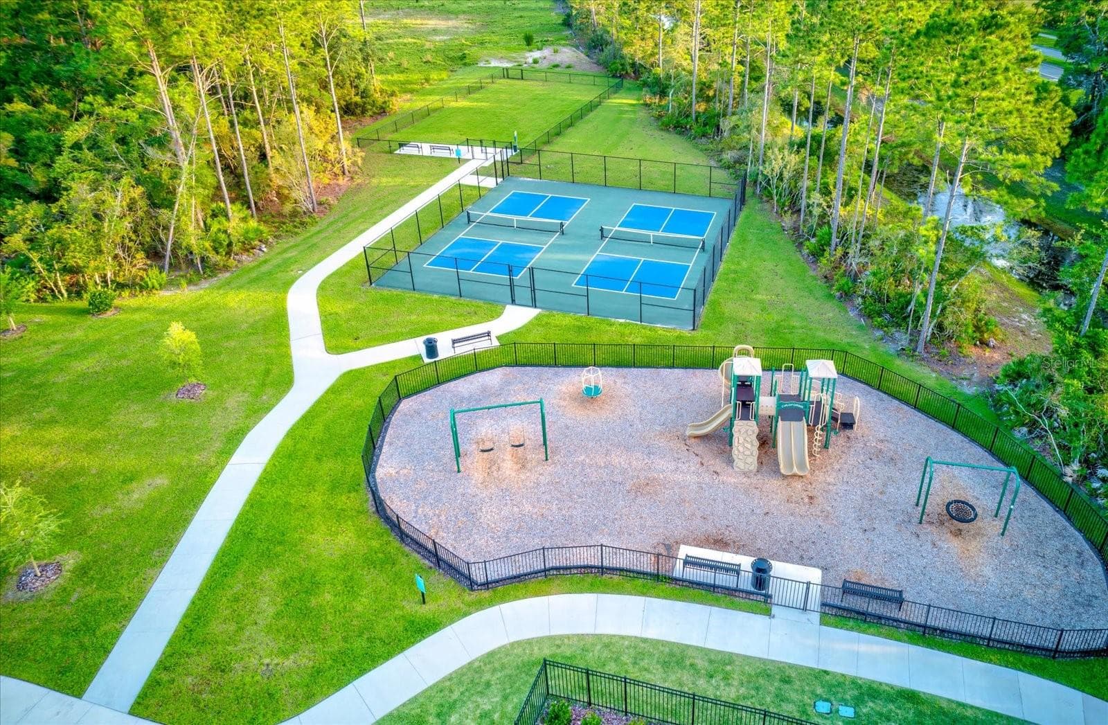 Single Family Residence at 345 E MERIMONT LN, ORMOND BEACH, photo 73 of 91