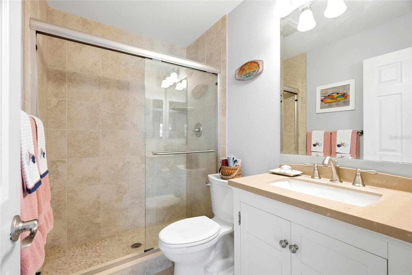 2nd bath - 4822 60TH WAY N, KENNETH CITY