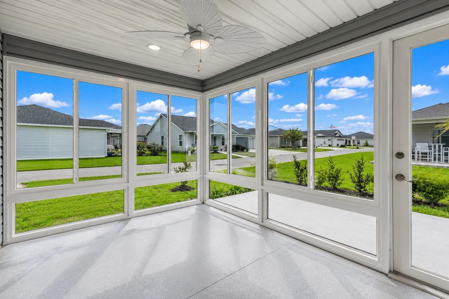Single Family Residence at 7462 SAVANNA DR, THE VILLAGES, photo 5 of 29
