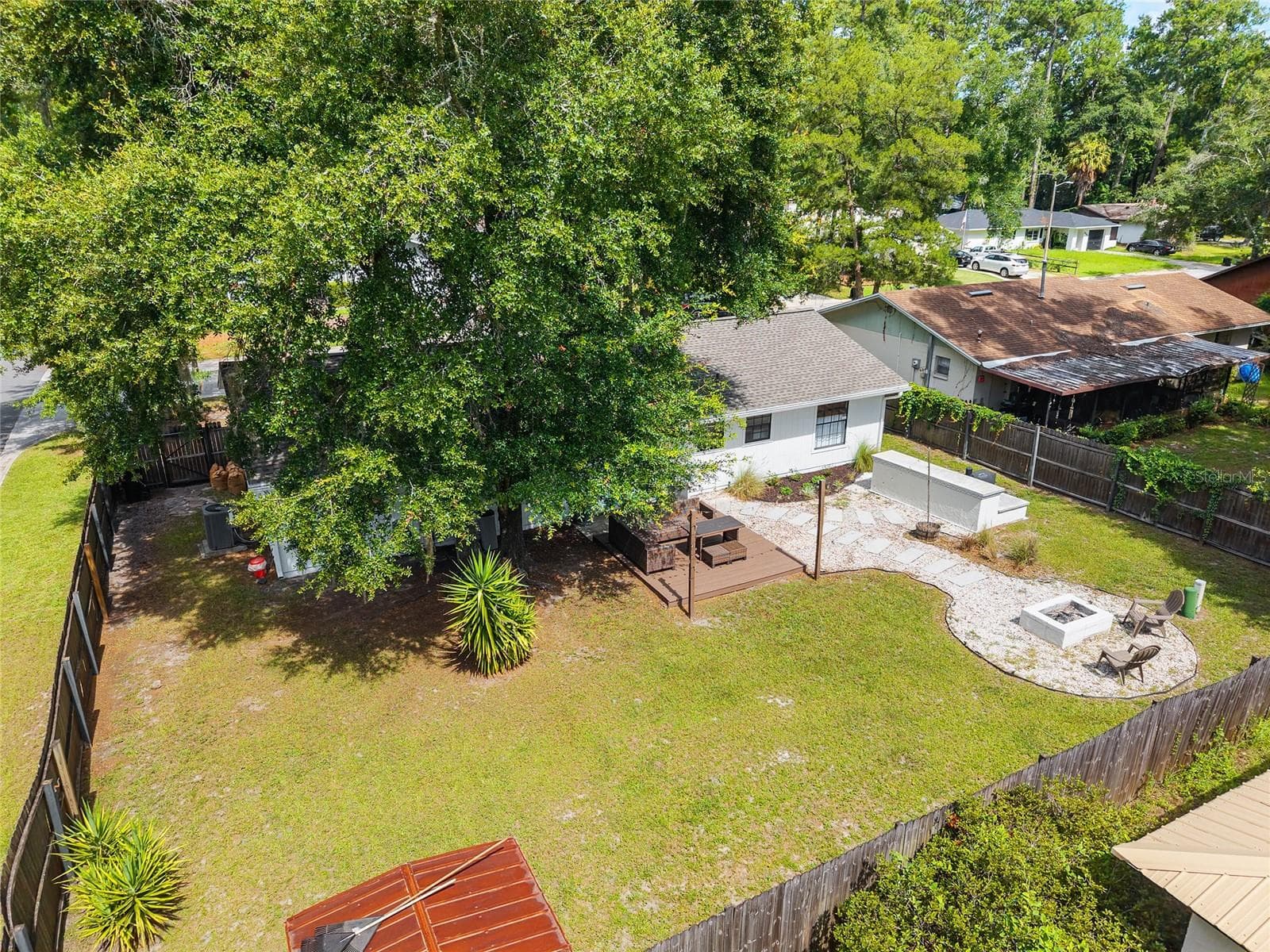 Single Family Residence at 4321 NW 20TH ST, GAINESVILLE, photo 26 of 28